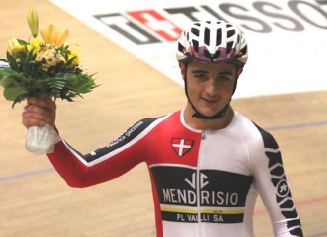 Loris Hochstrasser regala al Velo Club Mendrisio la prima vittoria della stagione 2018