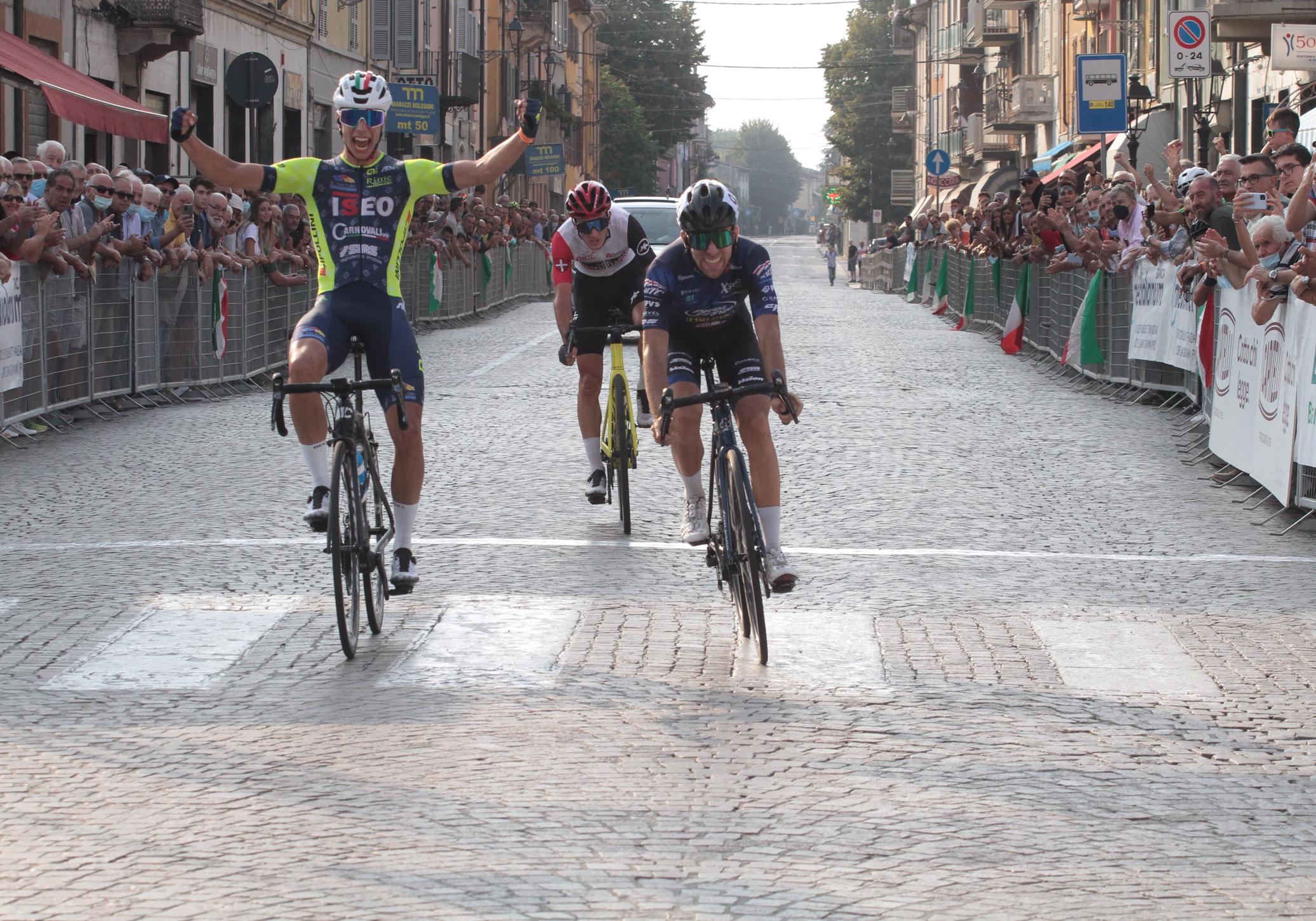 Giro del Medio Po: ottimo terzo posto di Davide Botta